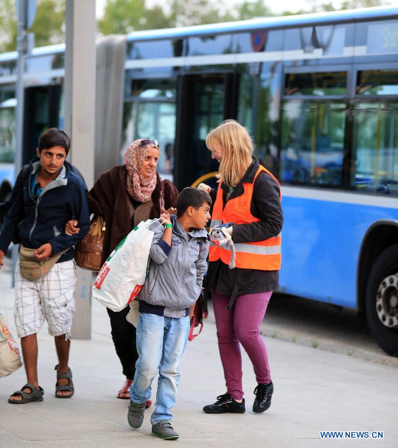 Les premiers réfugiés arrivent à Munich