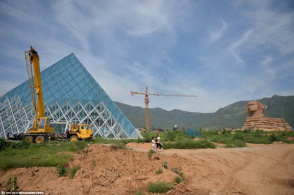 Une pyramide de verre dans le Hebei