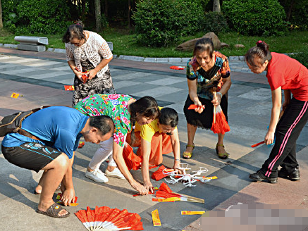 Gâteaux de lune : des dama braquent un drone dans le Guangdong 