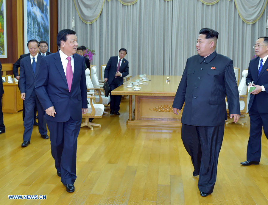 Un haut responsable du PCC rencontre le dirigeant de la RPDC Kim Jong Un et lui remet une lettre de Xi Jinping