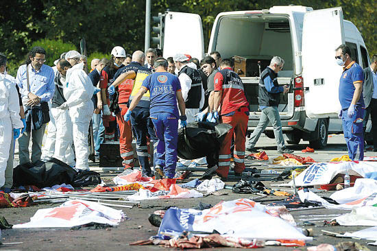 Turquie : plus de 95 morts et 250 blessés dans un double attentat à Ankara