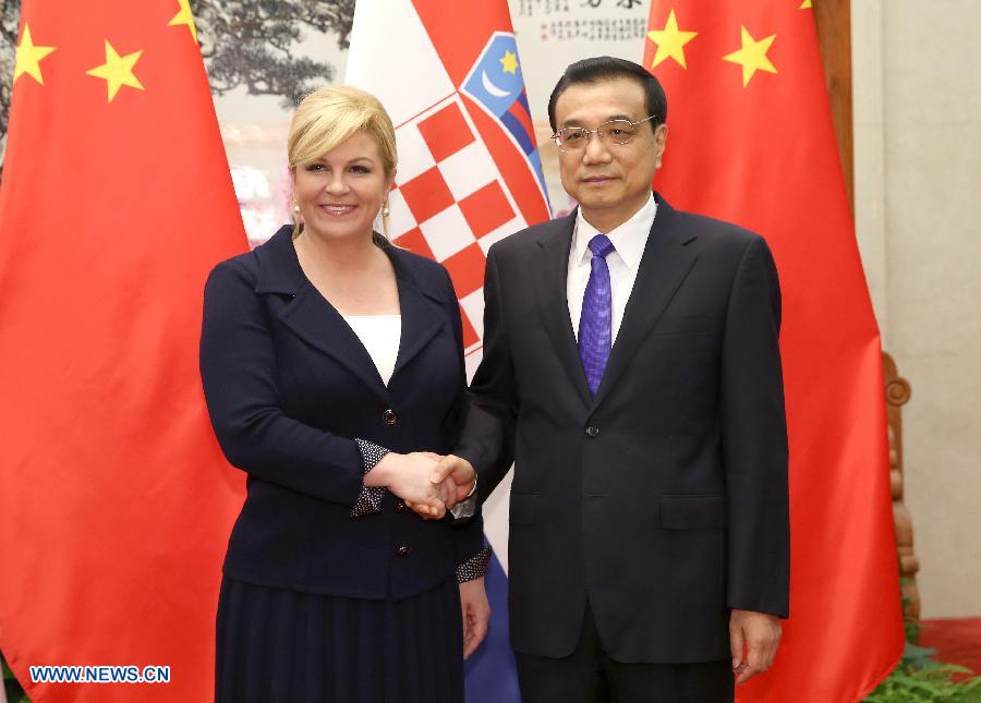 Li Keqiang rencontre la présidente de la Croatie