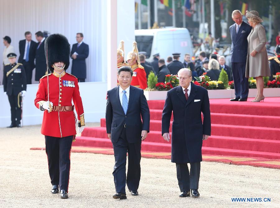 Le Royaume-Uni organise un accueil royal pour le président chinois en visite d'Etat