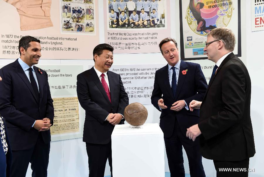 Xi Jinping, fan de football lui-même, appelle à plus de coopération dans le domaine du sport entre la Chine et la Grande-Bretagne