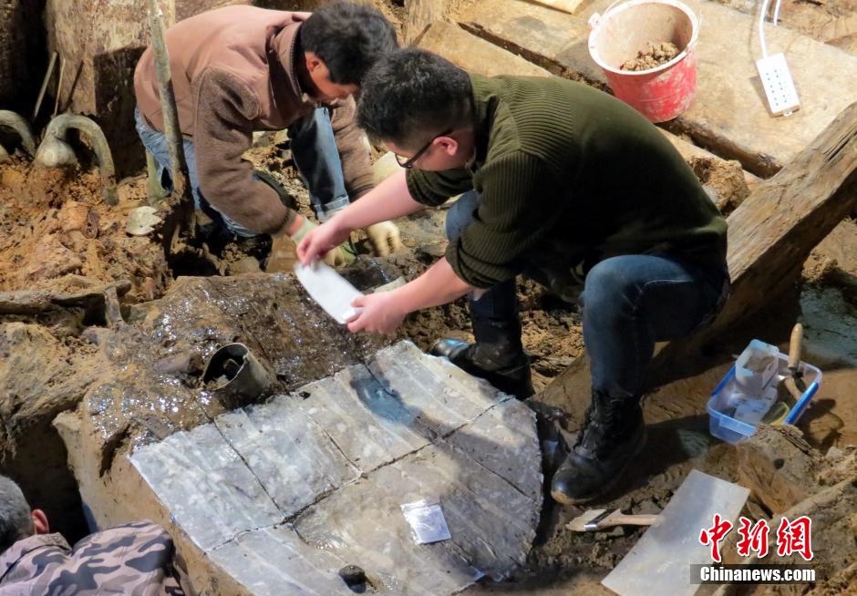Découverte de tombes millénaires dans le Jiangxi