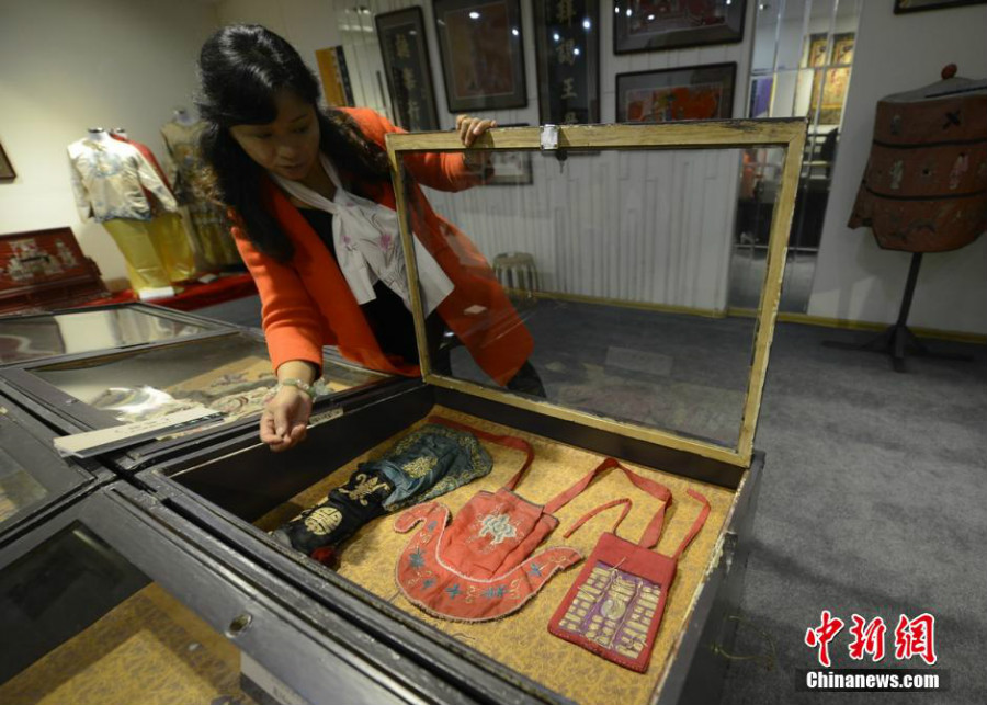 150 œuvres brodées du Hunan exposées à Changsha