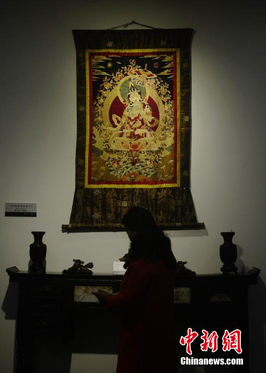 150 œuvres brodées du Hunan exposées à Changsha