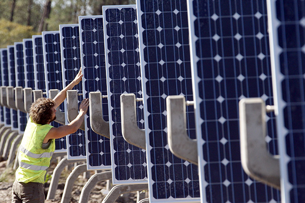 CGN investit dans l'énergie solaire en France