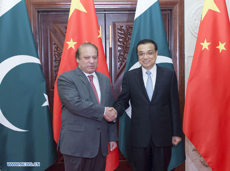 Le Premier ministre chinois rencontre son homologue pakistanais