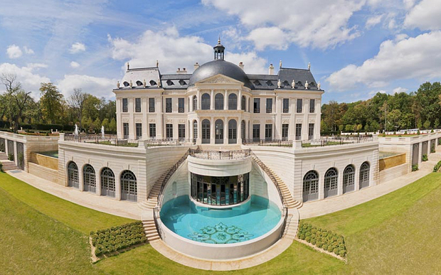 275 millions d’Euros ! Ce château près de Paris est le bien immobilier le plus cher du monde