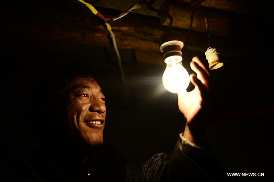 Les derniers habitants sans électricité en Chine désormais reliés au courant