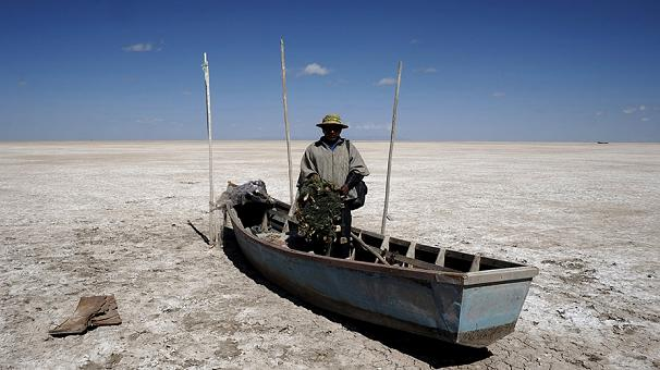 Le lac Poopo, le 2e plus grand de Bolivie, a complètement disparu