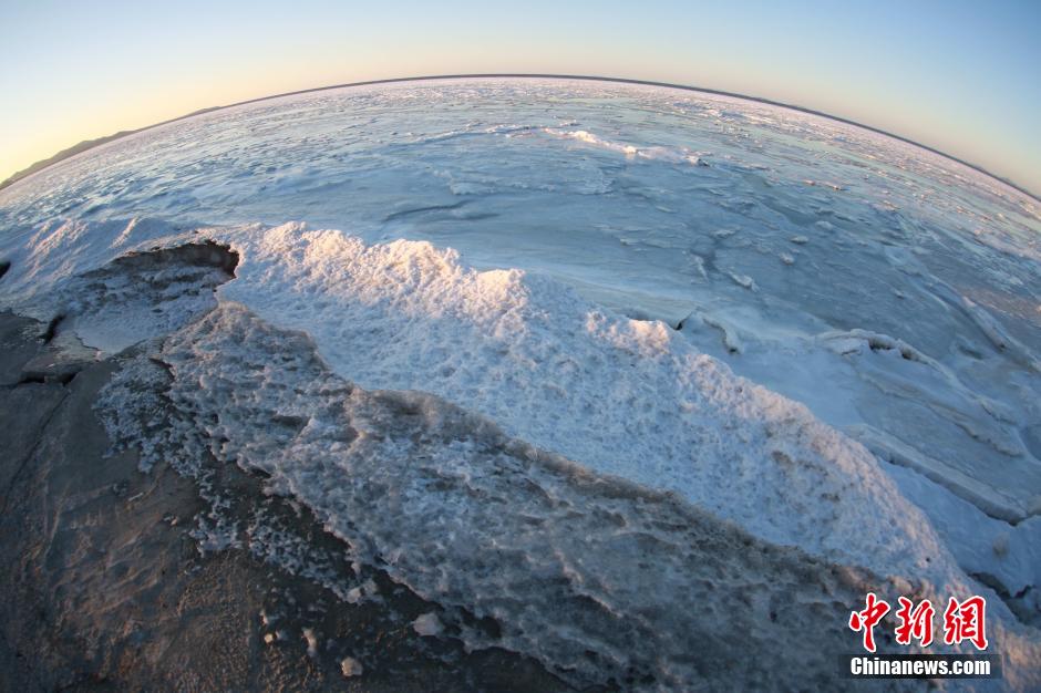 A Dalian, la merveille de la mer gelée