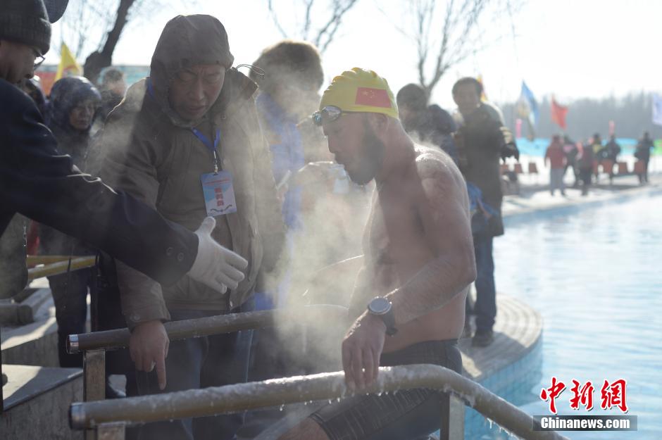 Nage hivernale en Mongolie intérieure