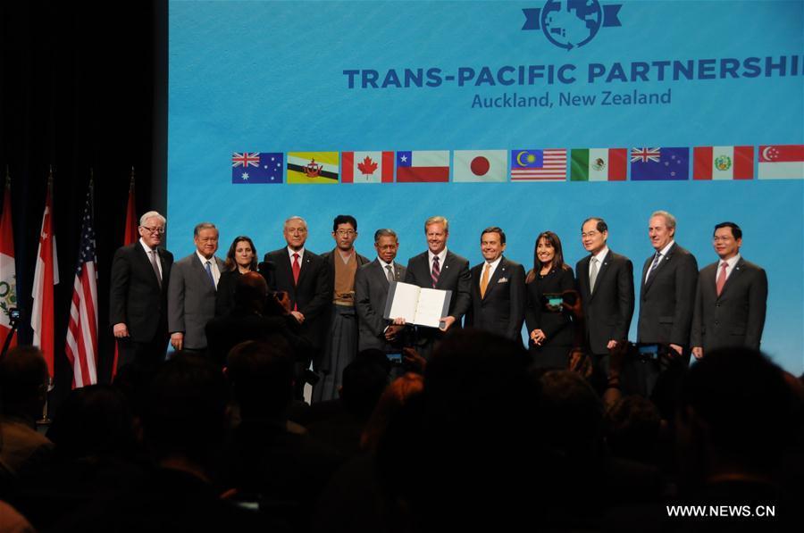 Signature de l'accord de Partenariat transpacifique par 12 pays