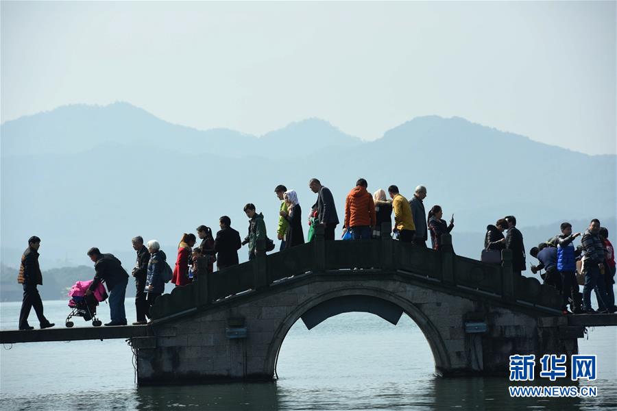 Chine : 300 millions de voyages pendant la fête du Printemps