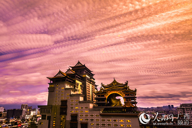En images : le ciel bleu du Guangxi sous l'objectif d'un photographe
