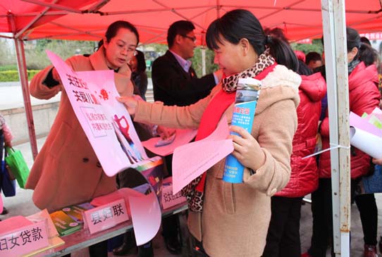 Commerce : quand les femmes en Chine stimulent la croissance