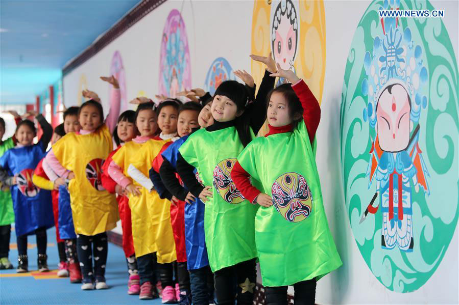 L'éducation à l'Opéra de Pékin dans la vie de classe quotidienne