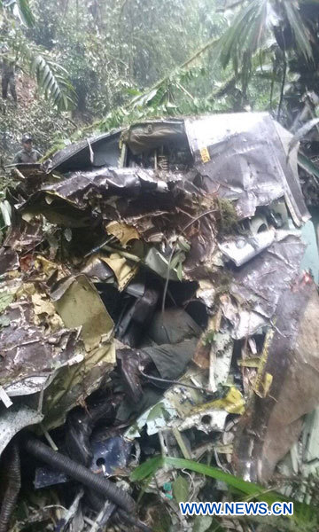 Un avion militaire s'écrase en Equateur, 22 morts