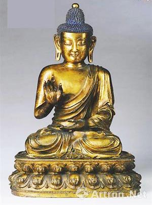 France : enchère record pour trois statues de bouddha