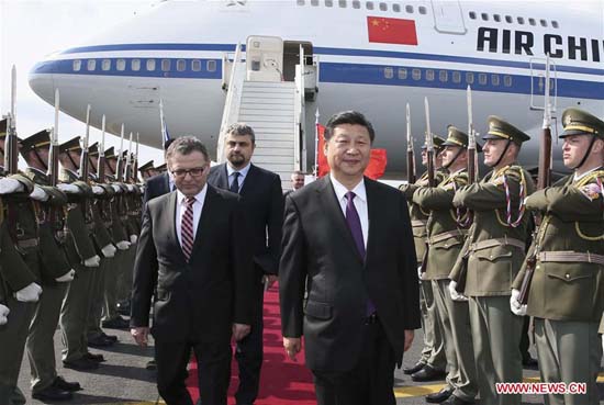 Le président chinois arrive en République tchèque pour une visite d'Etat