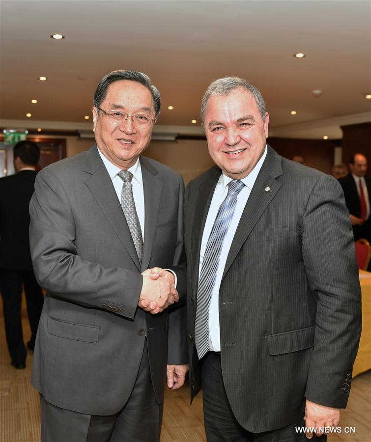 Un dirigeant chinois rencontre le président du Parlement maltais