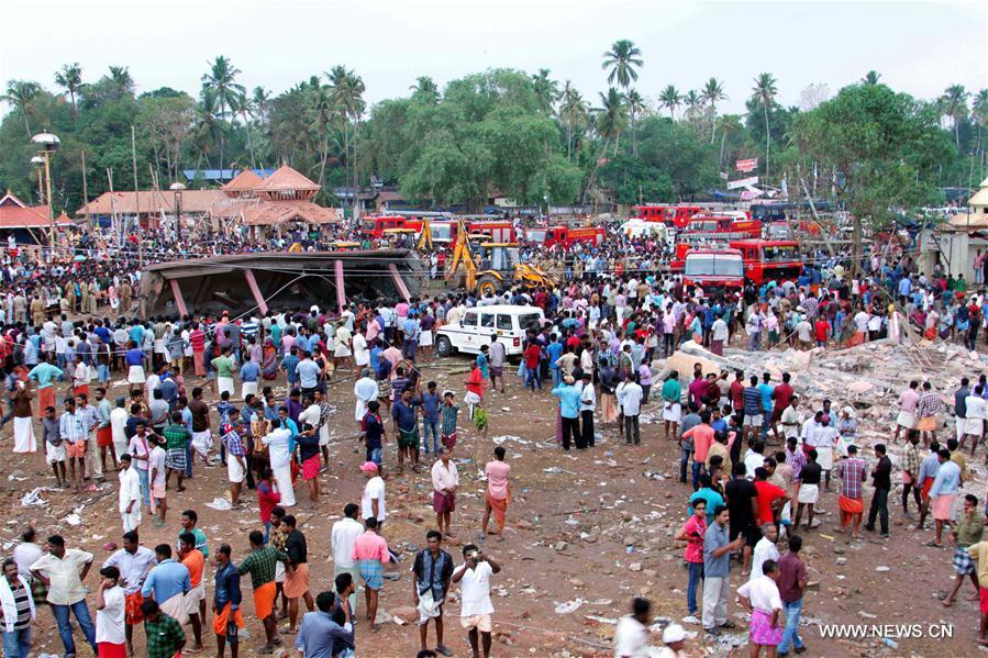 Inde : un incendie dans un temple fait 110 morts et 350 blessés