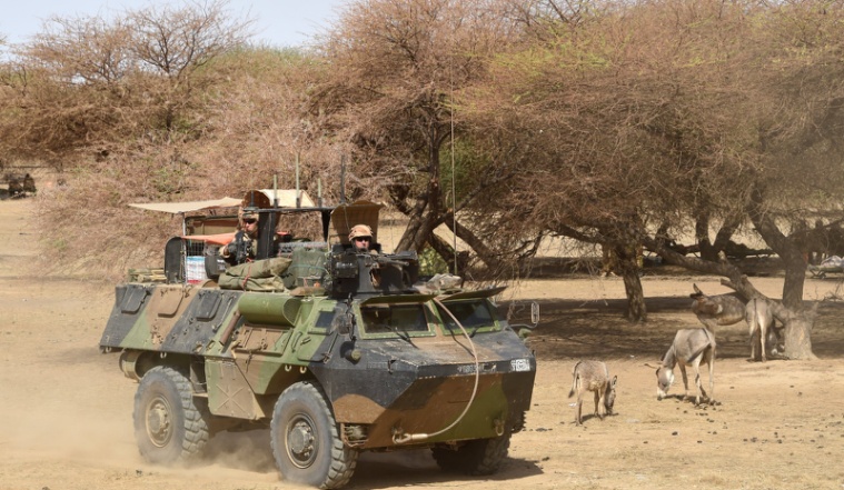 Trois soldats français tués au Mali dans l'explosion d'une mine