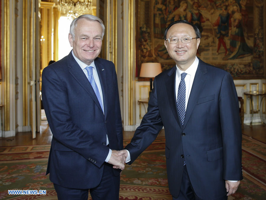 Un conseiller d'Etat chinois rencontre à Paris le ministre français des AE