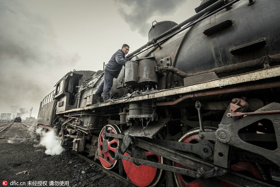 Une page d'histoire se tourne... les dernières locomotives à vapeur de Chine bientôt à la retraite