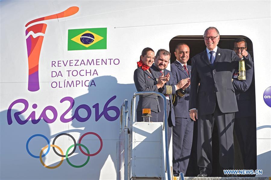 Arrivée de la flamme olympique au Brésil
