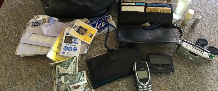 14 ans après son vol, une femme récupère son porte-monnaie intact