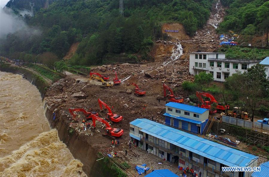 Le bilan du glissement de terrain au Fujian s'alourdit à 22 morts