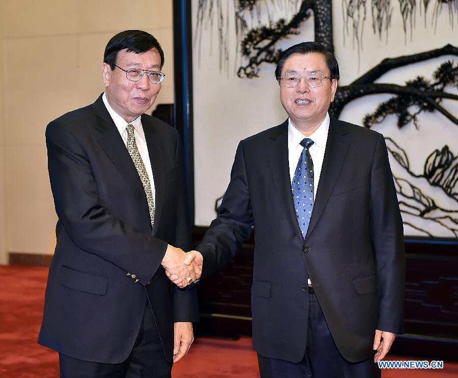 La Chine et la Thaïlande souhaitent renforcer les échanges parlementaires