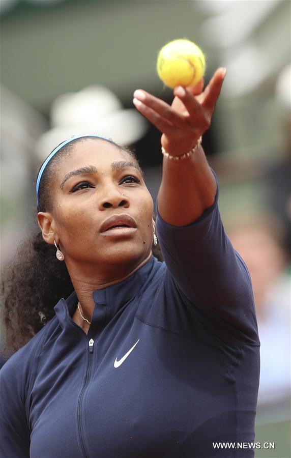 Garbine Muguruza bat Serena Williams et remporte Roland Garros