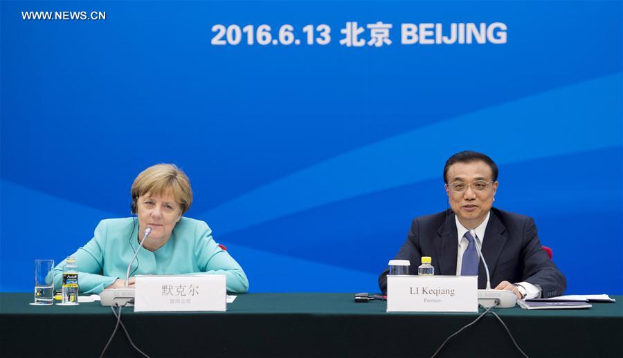 Li Keqiang : la Chine offrira davantage d'opportunités aux investisseurs chinois et étrangers