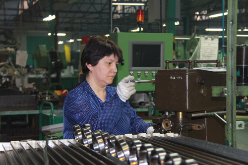 Une usine de roulements à billes polonaise revit grâce aux investissements d'une entreprise chinoise