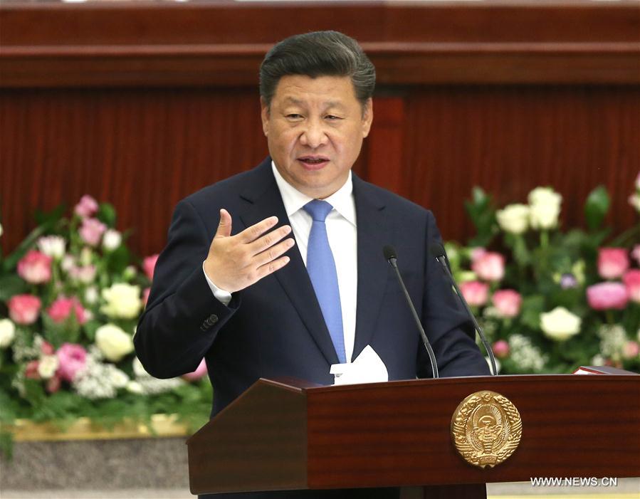 Xi Jinping appelle à une Route de la soie 
