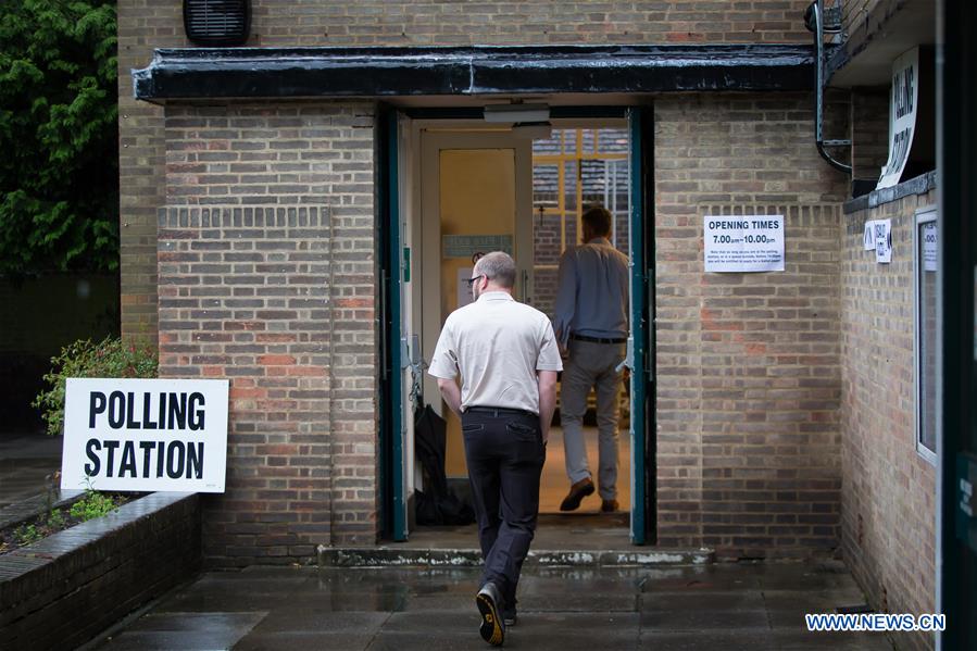 Brexit : ouverture des bureaux de vote au Royaume-Uni