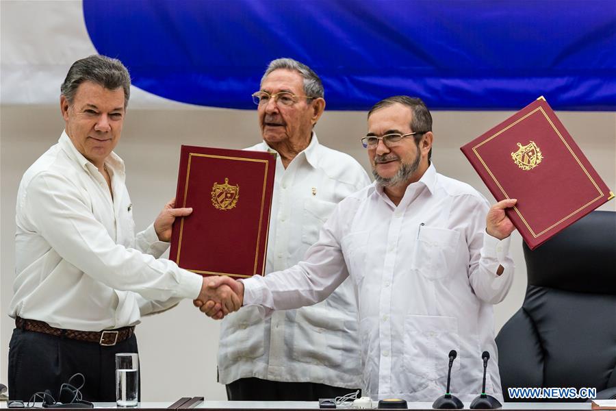 Le gouvernement colombien et les rebelles des FARC prêts à signer un cessez-le-feu historique