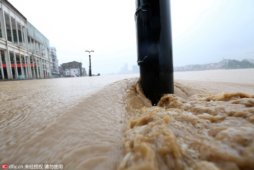Inondations menaçantes dans le sud de la Chine