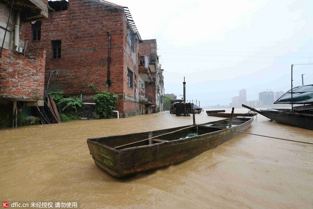 Inondations menaçantes dans le sud de la Chine