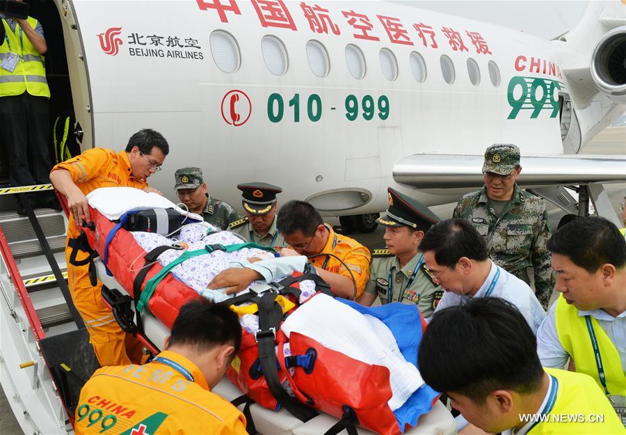 Deux Casques bleus chinois blessés retournent en Chine du Soudan du Sud