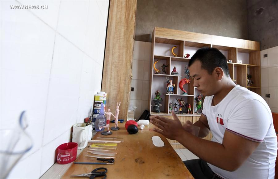 Un jeune pâtissier chinois se lance dans la sculpture de pâte
