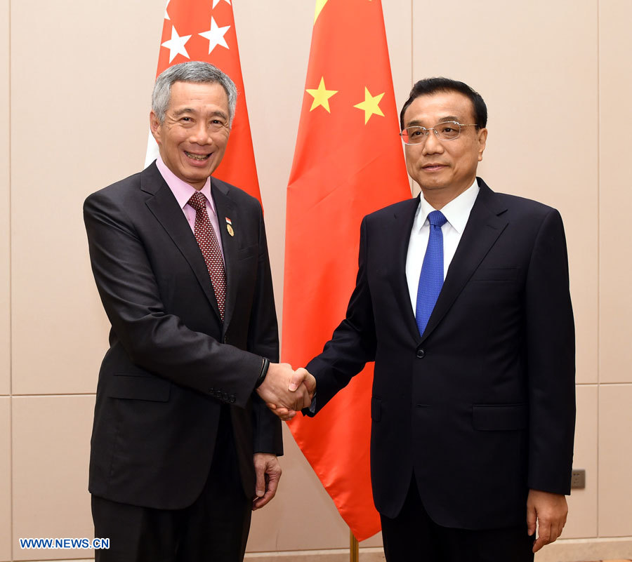 La Chine espère que Singapour jouera un rôle constructif dans le renforcement des relations Chine-ASEAN