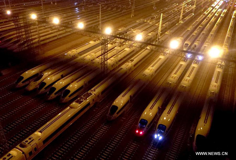 Centre de maintenance de trains à grande vitesse CRH à Zhengzhou
