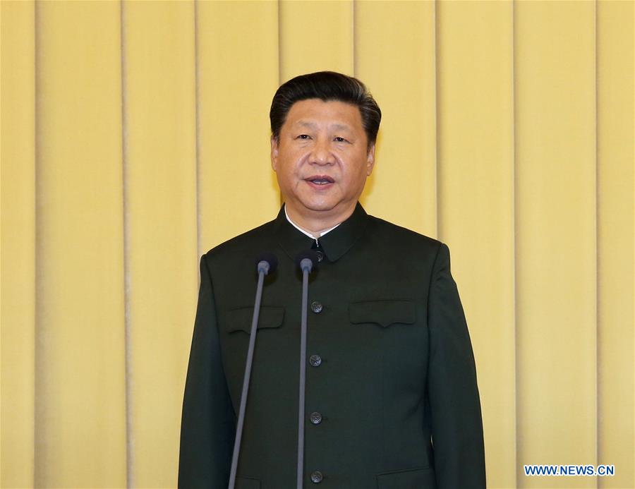 La Chine établit une force conjointe de logistique, Xi Jinping confère les drapeaux