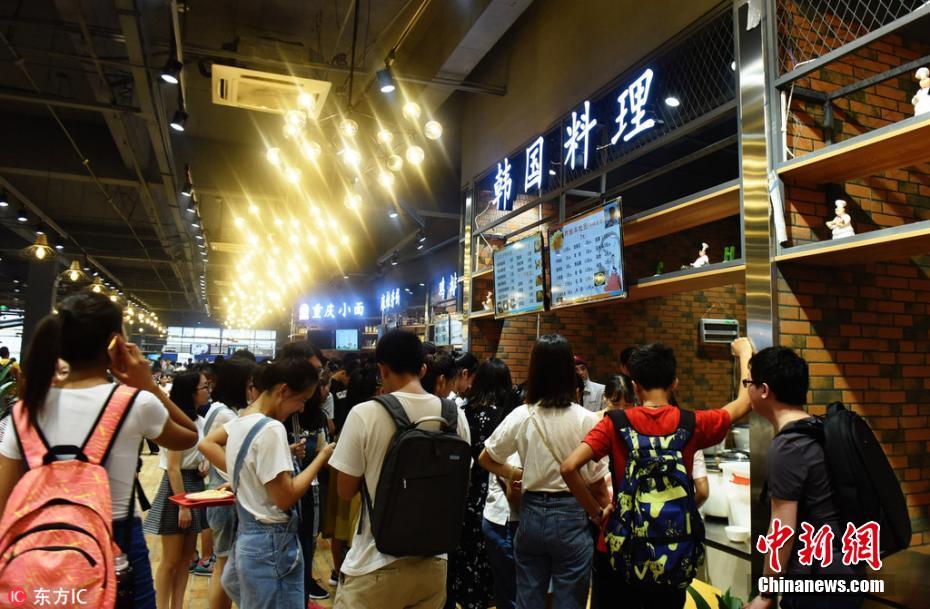 Un nouveau restaurant universitaire très populaire à Hangzhou  