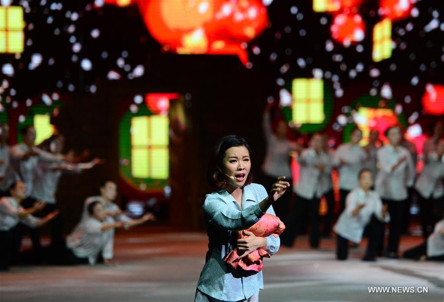 Chine: Ouverture du 25e festival du film des « Cent fleurs » et du « Coq d'or »